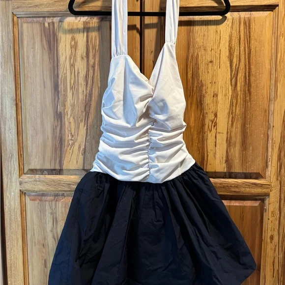 Anthropologie Maeve halter Twofer Mini dress NWT - toquedesaborminas.com.br